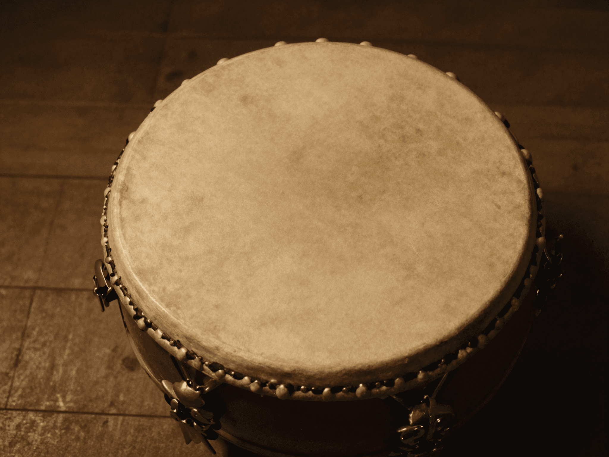 The title is a cheer, not a word — Na Sang-do's 'Jihwaja'