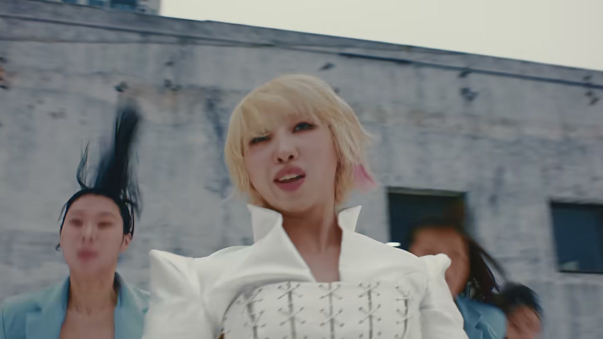 공민지 'Calling', 1분 58초에 목소리가 양쪽 귀 끝까지 번진다