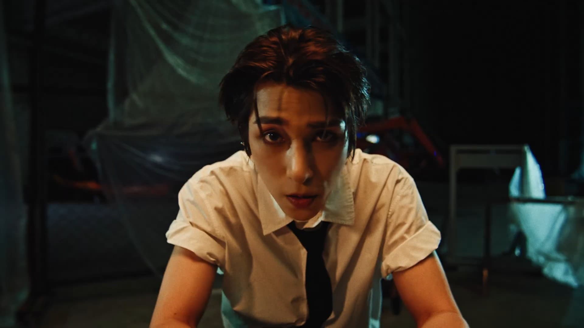 떨어진 자리에 갈라진 'B'와 'U' — 이한결 'BUNZI'